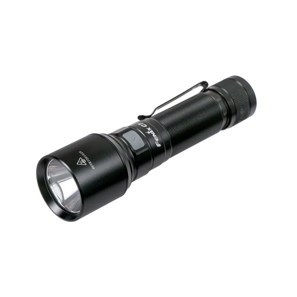 Linterna Fenix C7 3000 lúmenes