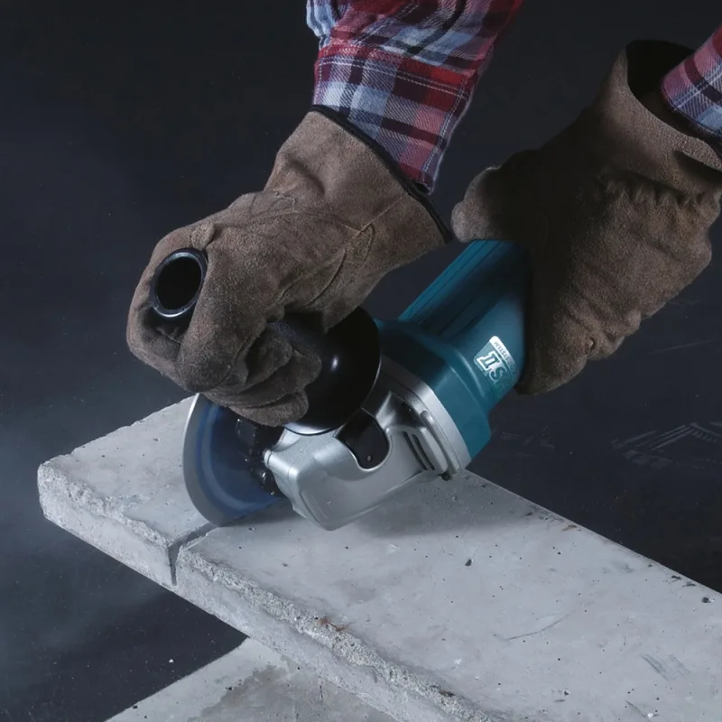 Amoladora Angular Makita 4-1/2 Pulgadas 1100W GA4540R · foto 4