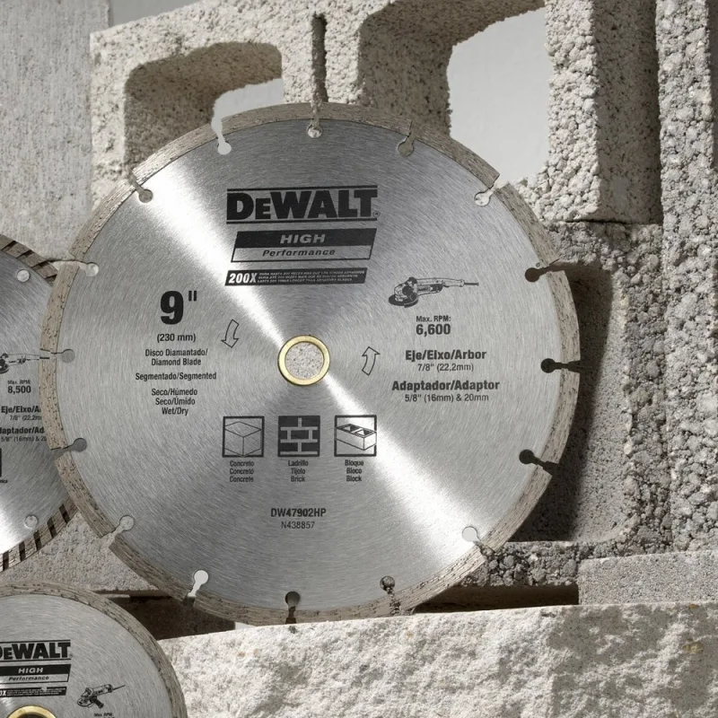 Disco Diamantado Segmentado DeWalt DW47902HP de 9 Pulgadas para Concreto · foto 3
