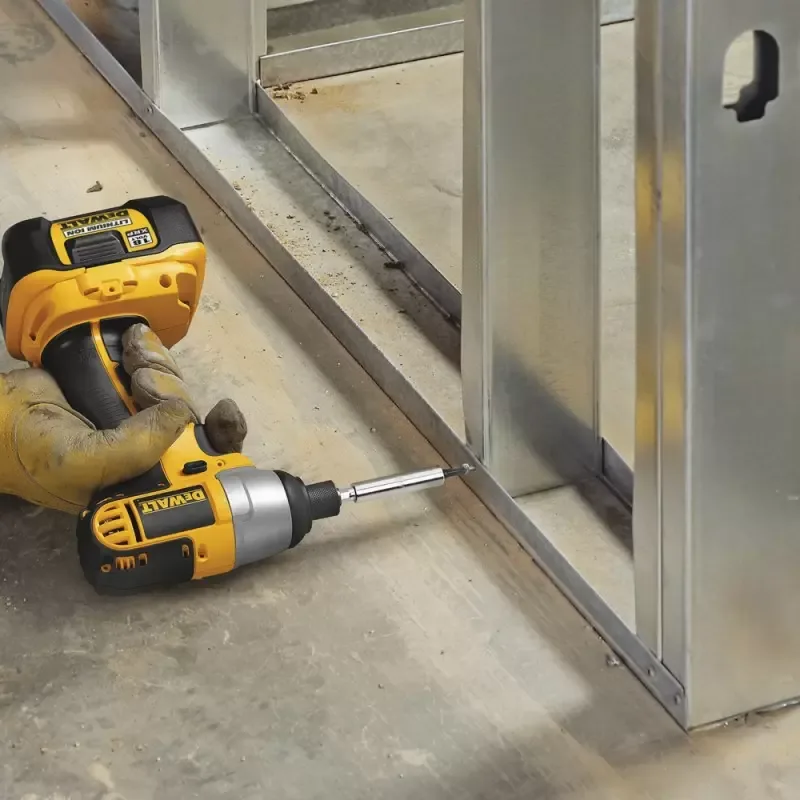 Extension magnetica DeWalt DW2045 G hexagonal de 1/4" x 3" en acero cromo vanadio · foto 3
